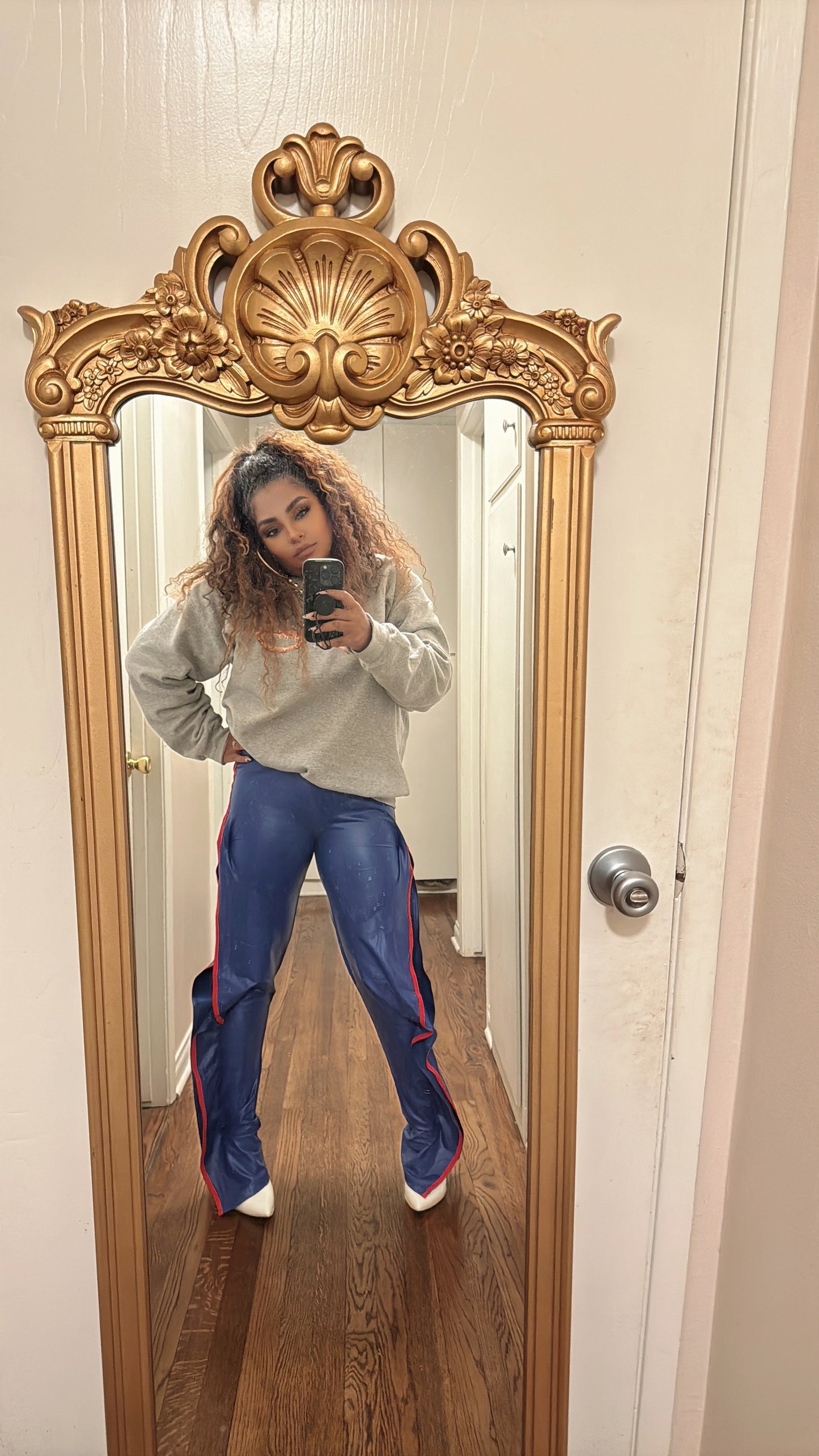 “Power Play” Vegan Leather Pants – with Side Cutouts